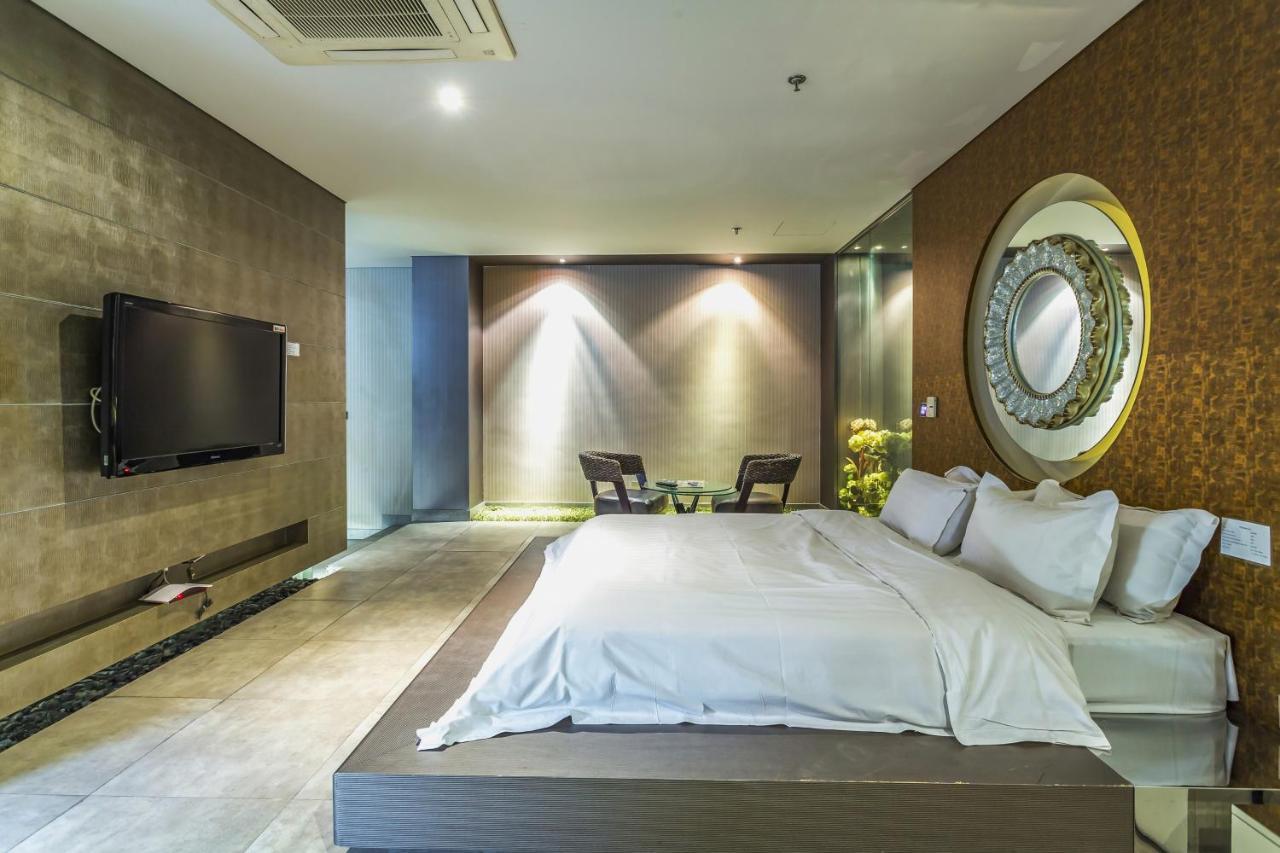 Qingdao Heng Bo Hotel מראה חיצוני תמונה