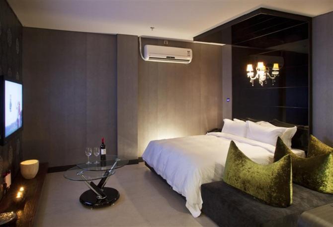 Qingdao Heng Bo Hotel מראה חיצוני תמונה