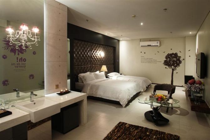 Qingdao Heng Bo Hotel מראה חיצוני תמונה